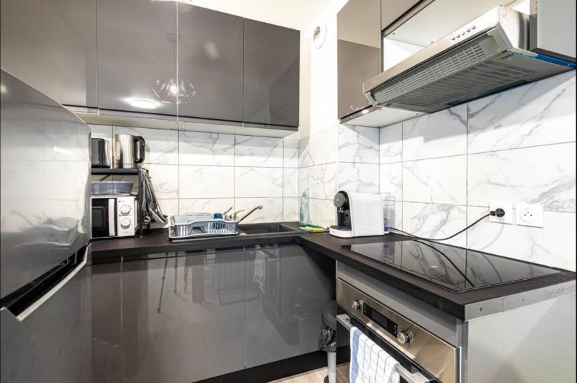 Jolie 2 Pieces A Aubervilliers Apartment Ngoại thất bức ảnh